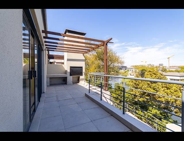3 BEDROOM TOWNHOUSE TO LET IN CENTURY CITY